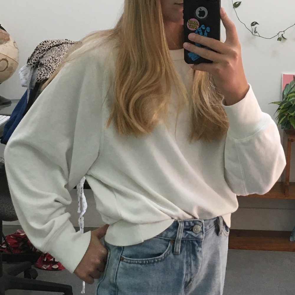 Gap white oversized crewneck sweatshirt nwot!